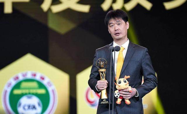 继任者李霄鹏需避免李铁三宗“罪” 情绪稳定最重要