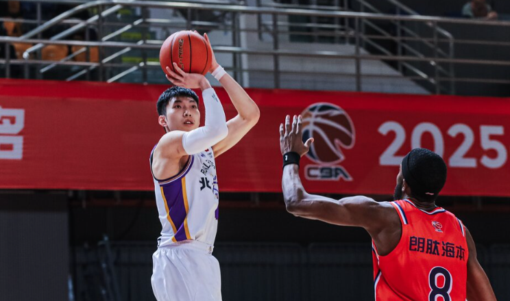 开云官方-北控29分惨败揪出罪人！国手控卫9中2+正负值最低，坑惨张庆鹏